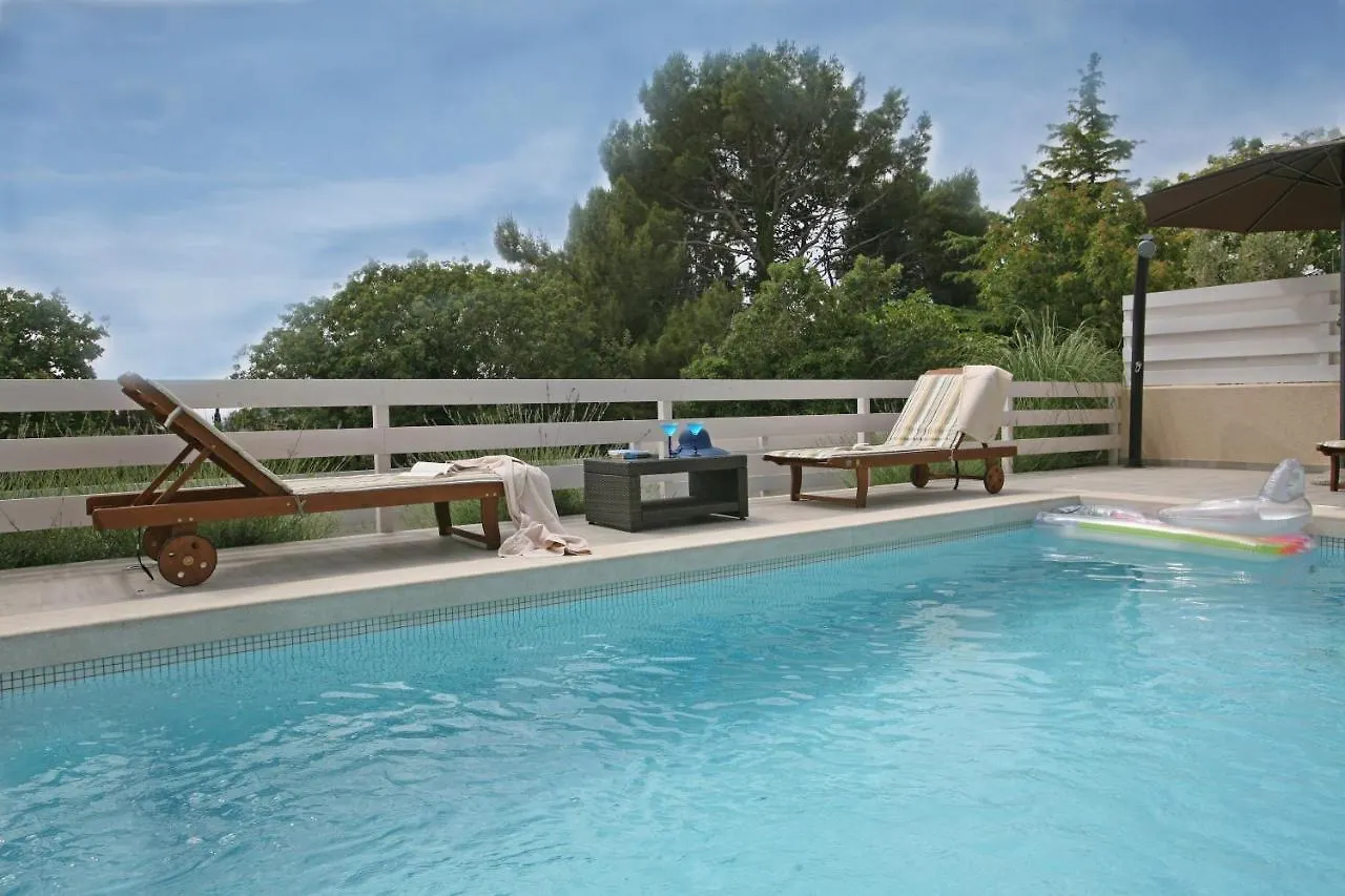 Bianca Pula Villa